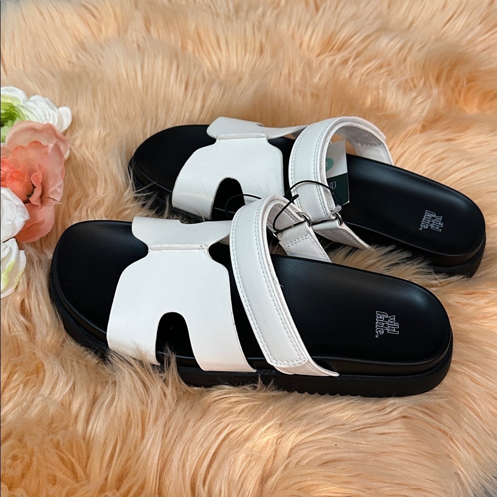 Black and White Slide Slip On Sandals With Velcro Strap Sz 8.5 NEW! - Picture 5 of 6